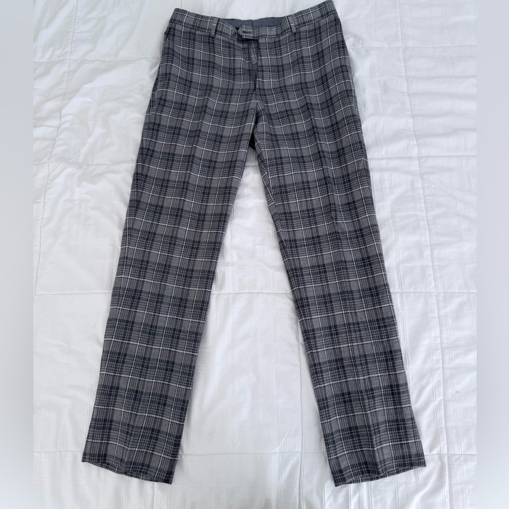 Bar III Gray Dress Pants Classic Plaid Design